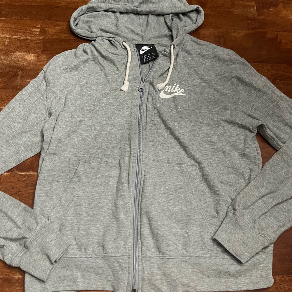 Nike lightweight hoodie